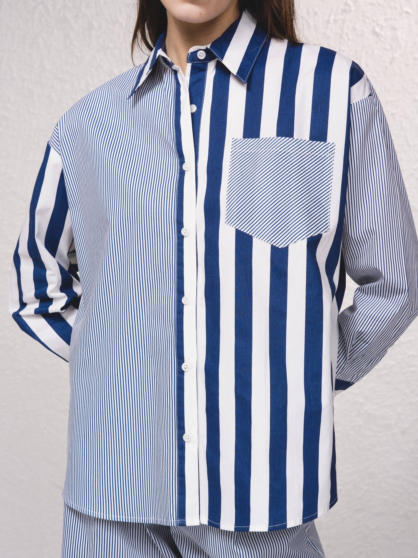 Tunica a righe in cotone con colletto a camicia