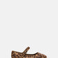 Ballerine animalier con cinturino e fibbia