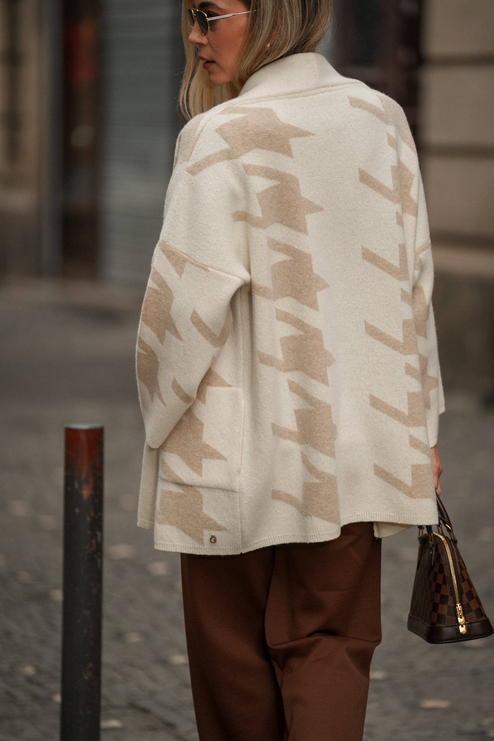 Cappotto poncho jacquard beige