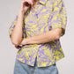 Blusa floreale con colletto e maniche corte