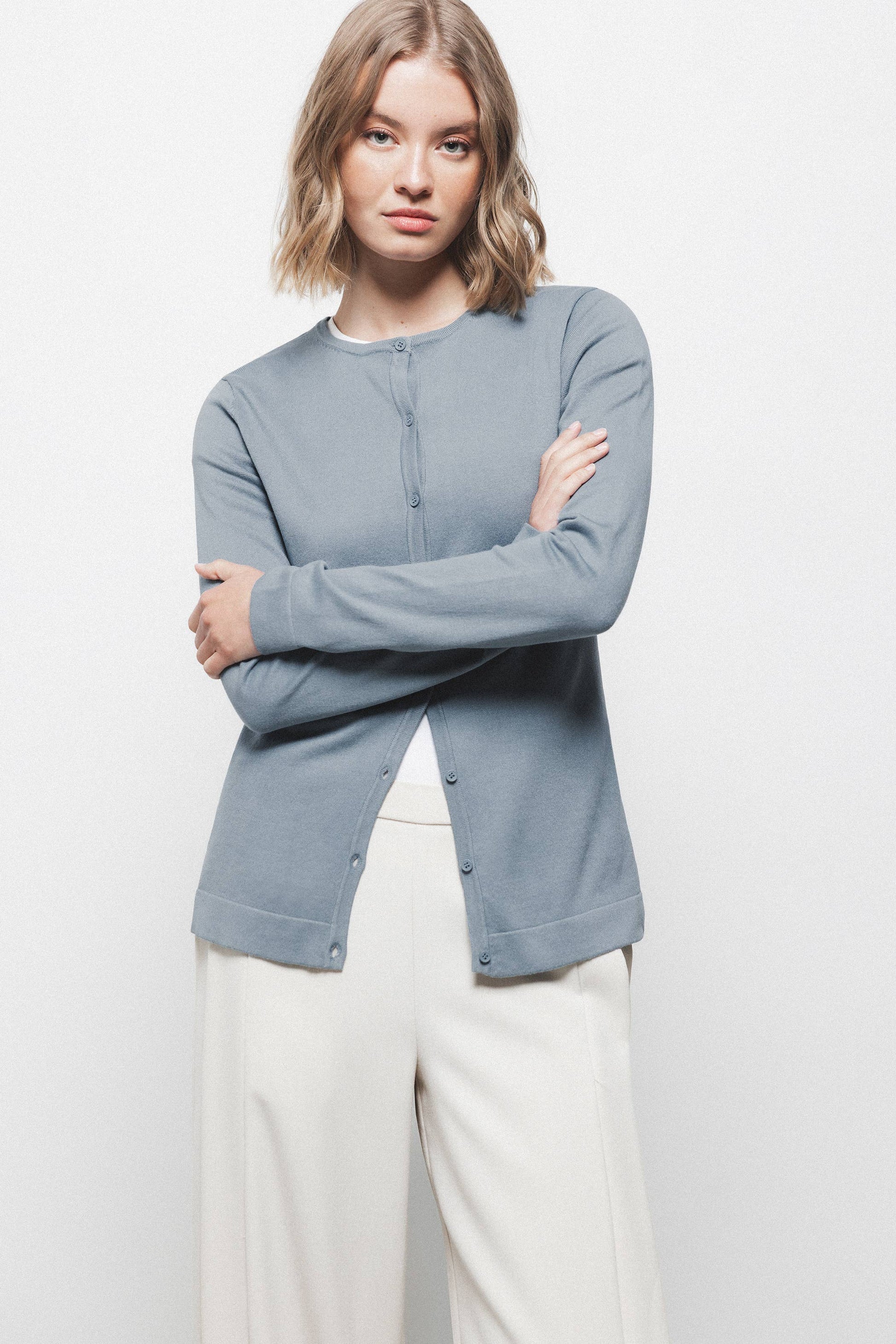 Cardigan in maglia rasata con bottoni