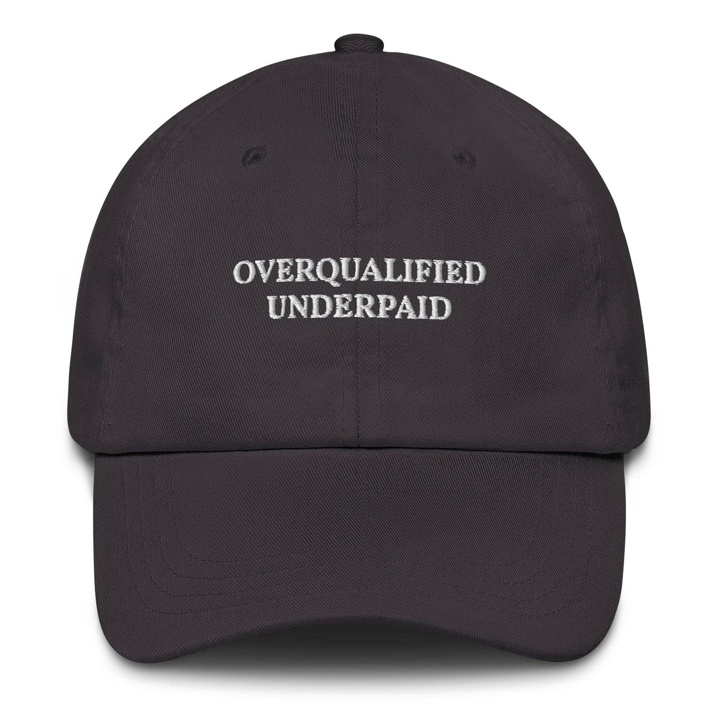 Cappellino da baseball ricamato “Overqualified Underpaid”