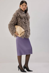 Cappotto in pelliccia sintetica riccia color visone