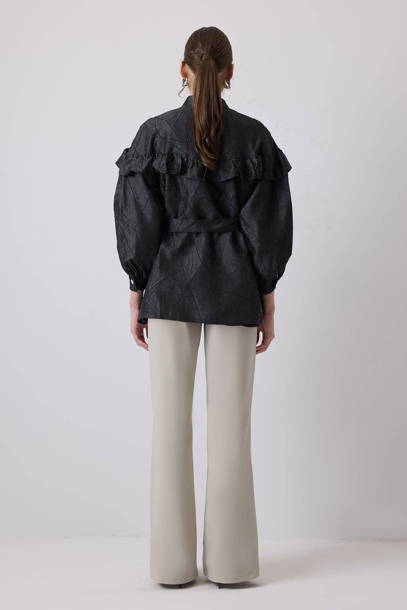 Giacca jacquard oversize con volant
