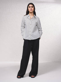 Blusa classica a righe in cotone