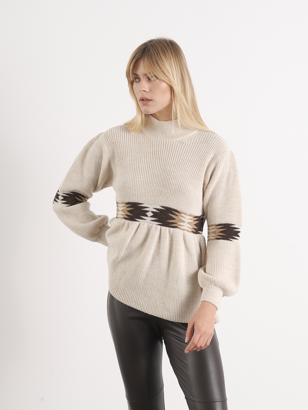 Maglione in maglia a coste con motivo jacquard
