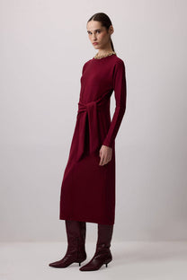 Abito midi bordeaux con nodo frontale in misto viscosa