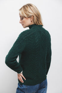 Maglione a maglia strutturata con girocollo alto