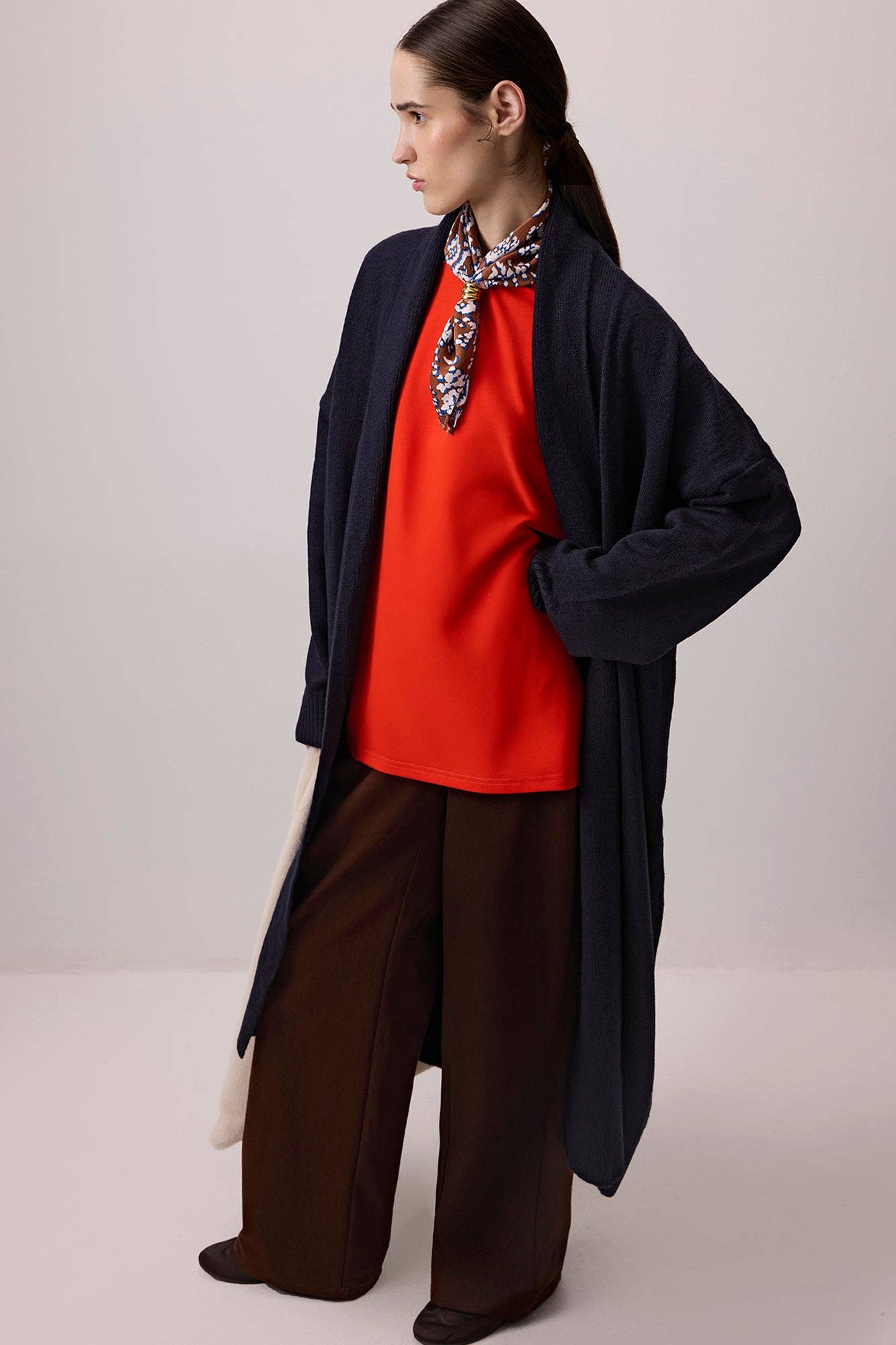 Cardigan lungo in maglia