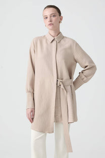 Tunica camicia a righe con cintura e fibbia