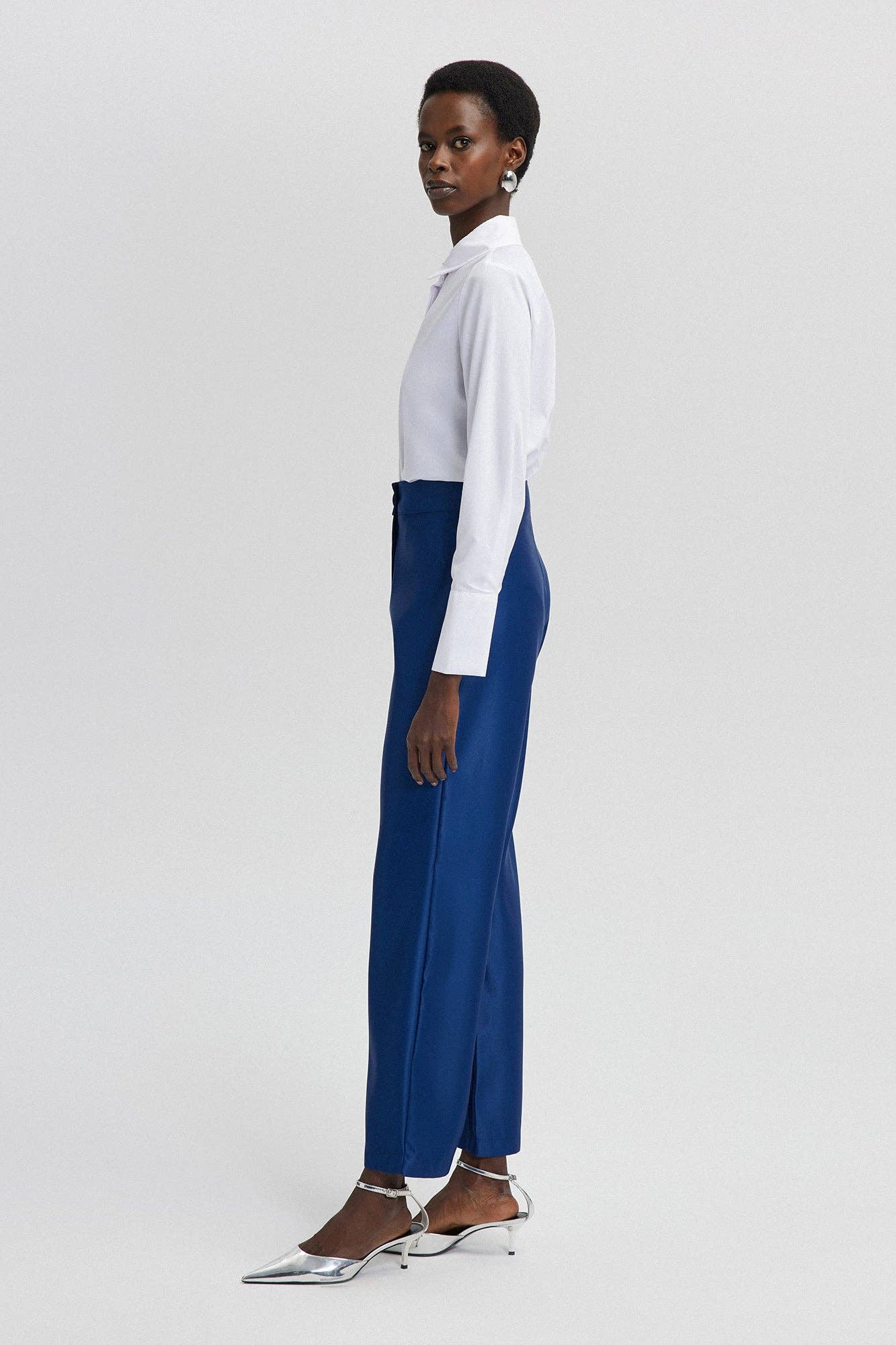 Pantaloni palazzo in satin blu