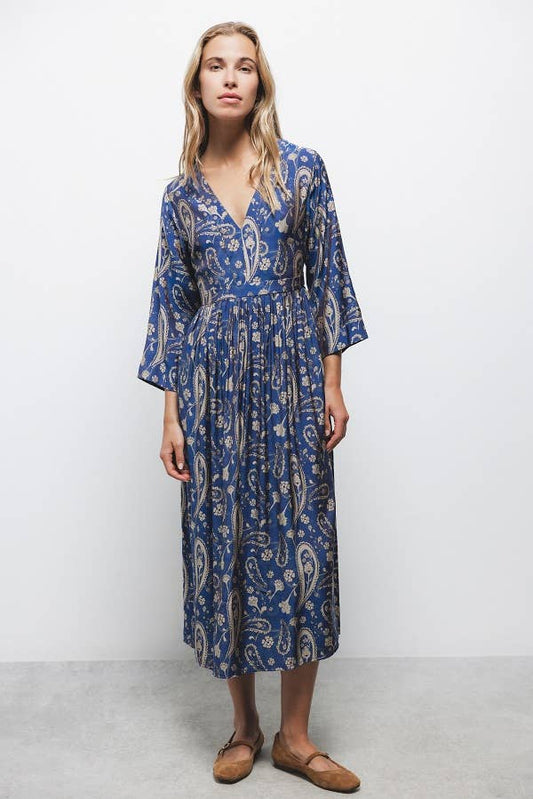 Vestito midi stampato con scollo a V e maniche a campana