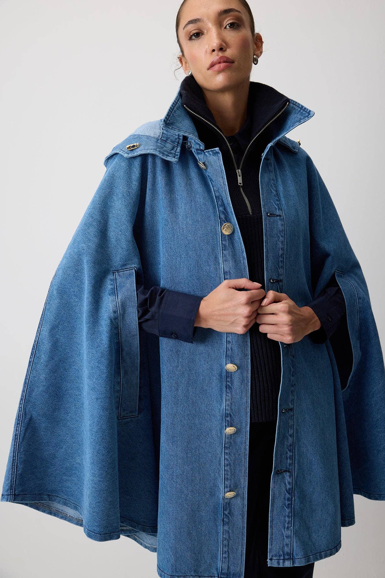 Poncho in denim con cappuccio