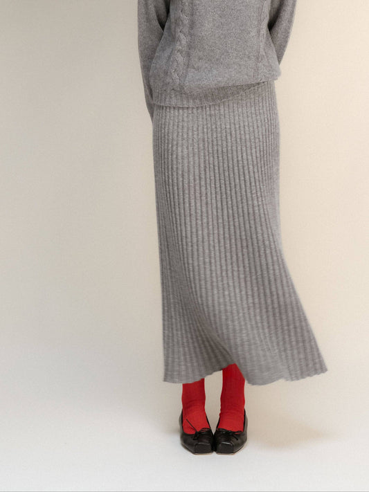 Gonna traforata in misto cashmere con maglia 3D