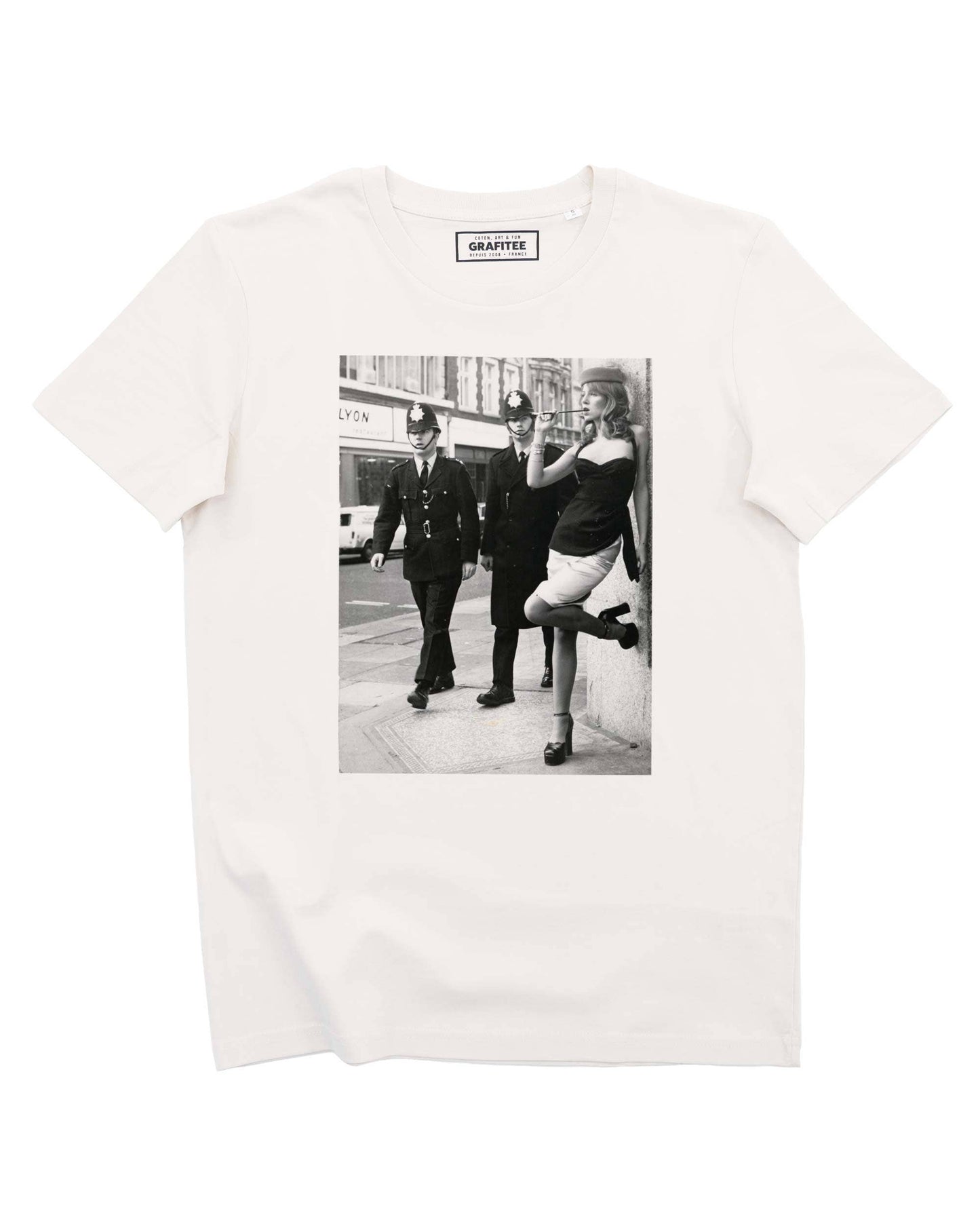 T-shirt Bobbies con foto vintage di Londra