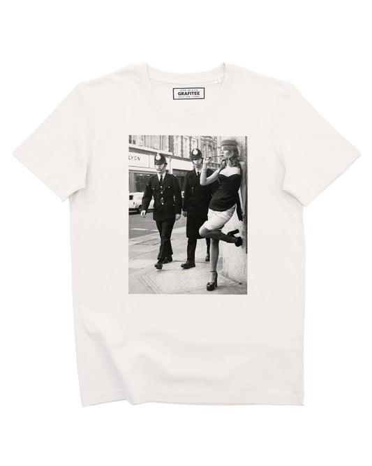 T-shirt Bobbies con foto vintage di Londra