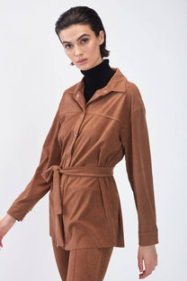 Blusa effetto camoscio con cintura