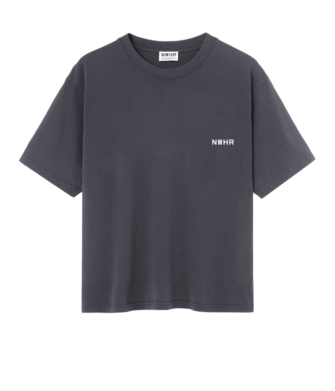 T-shirt cropped nera washed oversize in cotone biologico