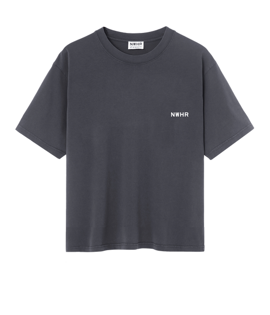 T-shirt cropped nera washed oversize in cotone biologico