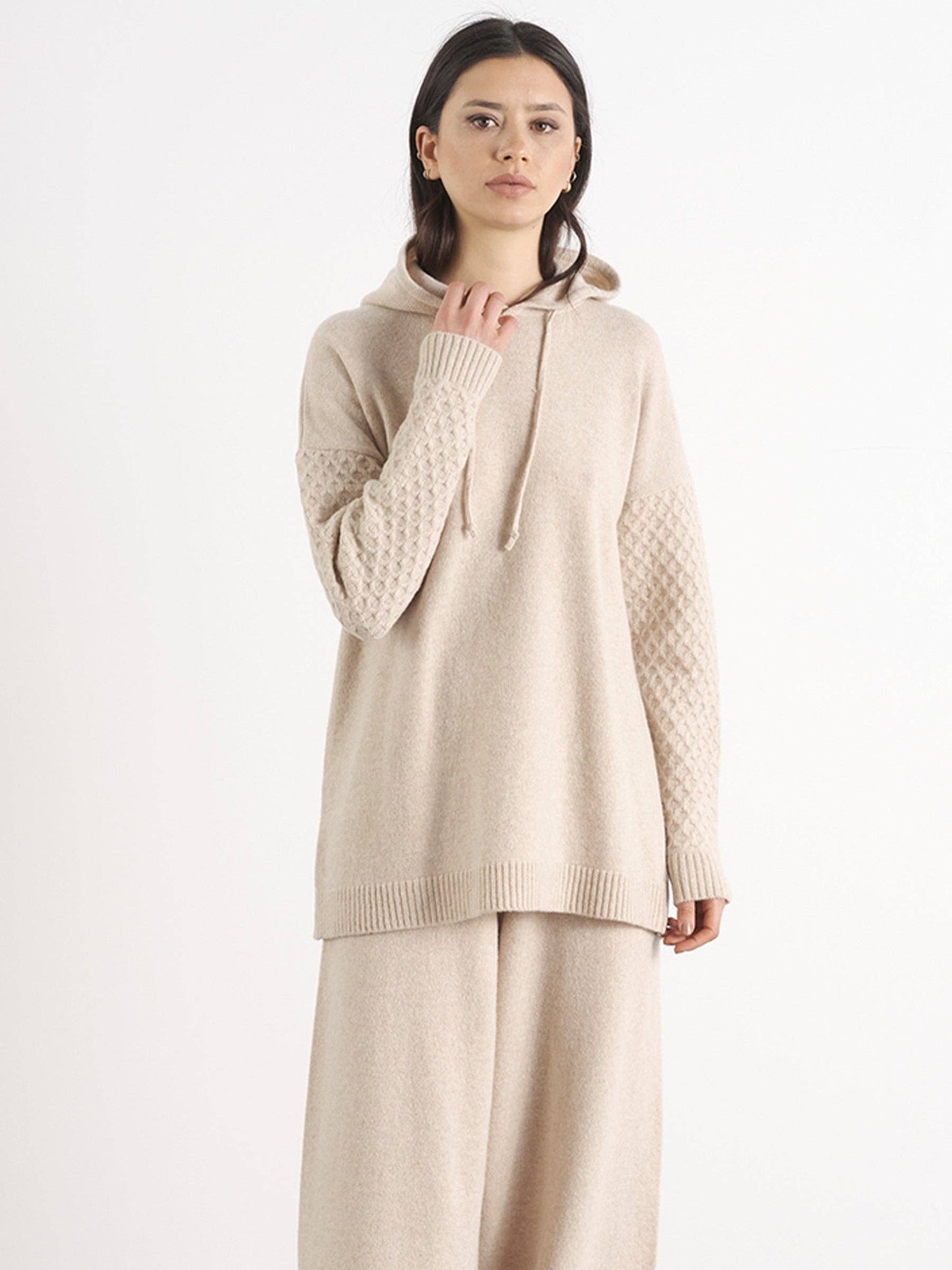 Felpa con cappuccio in maglia di lana