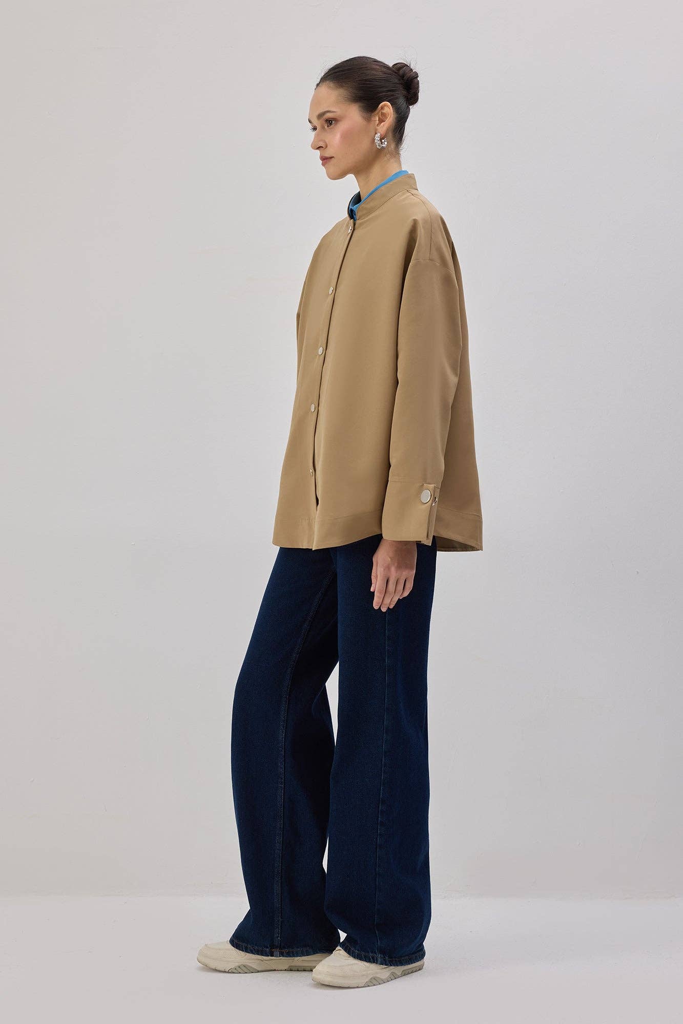 Cappotto bomber trench con polsini ampi