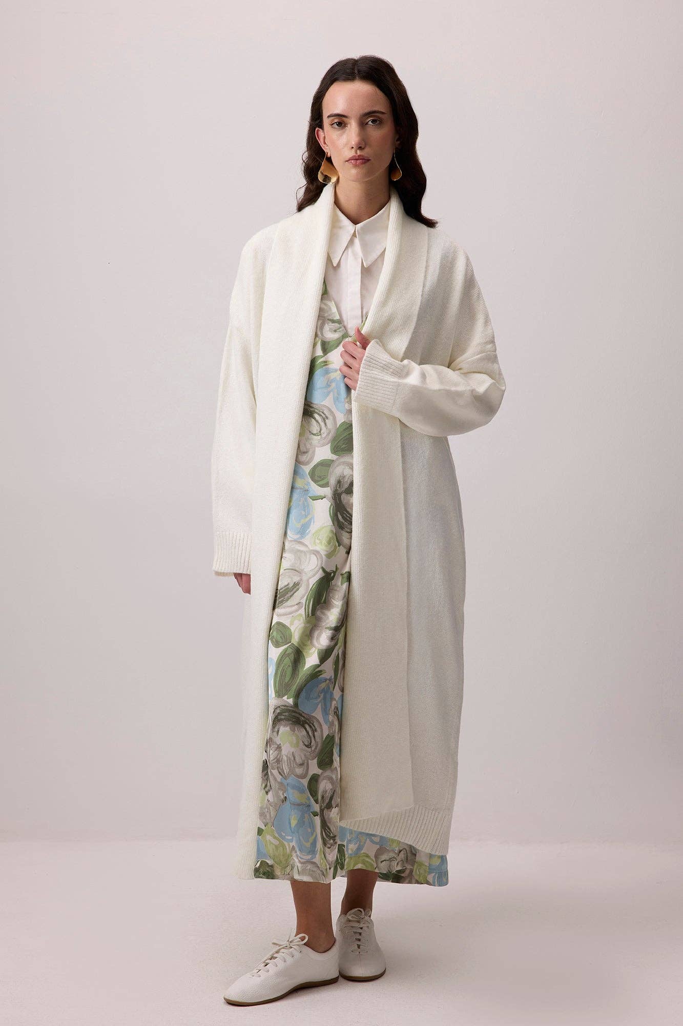 Cardigan lungo in maglia panna