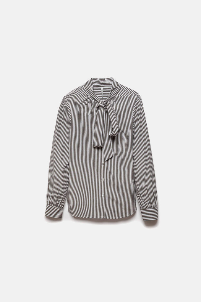 Camicia a righe con fiocco al collo