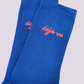 Calzini Déjà Vu blu con lettering corallo in cotone biologico