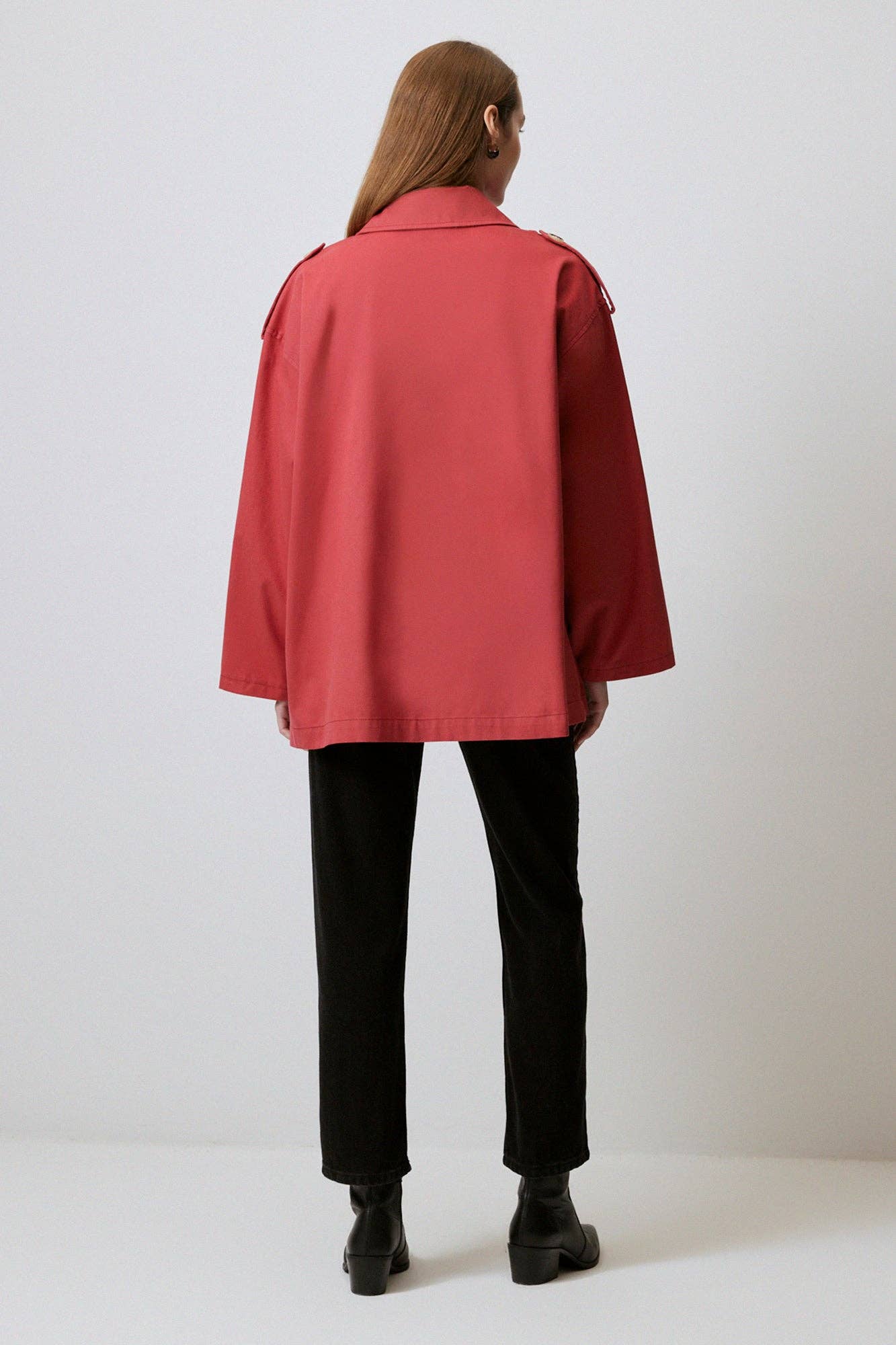 Trench corto doppiopetto in gabardina di cotone rosso