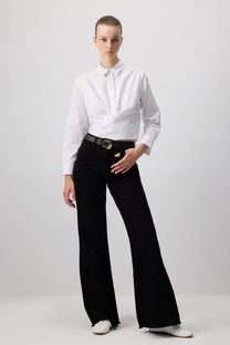 Camicia avvolgente cropped in popeline ecru