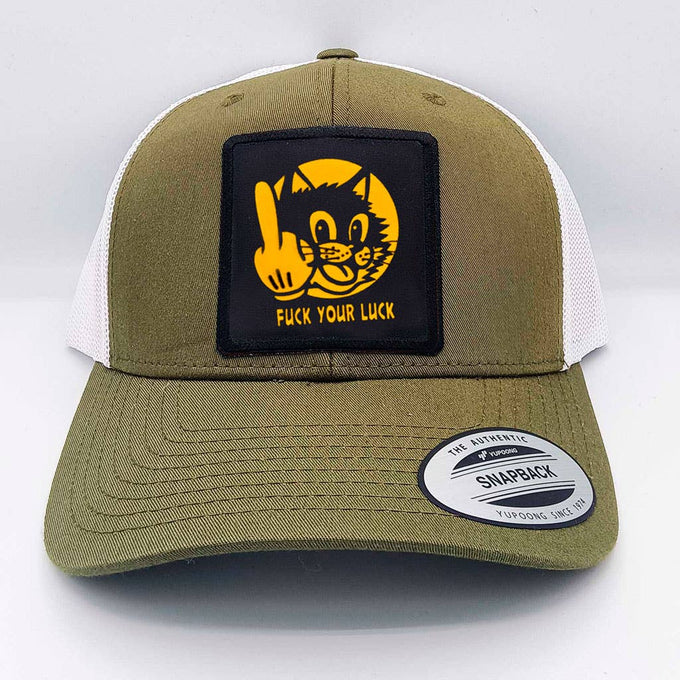 Cappello trucker unisex con patch gatto
