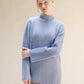 Maglione dolcevita oversize a coste in misto cashmere con spacchi laterali