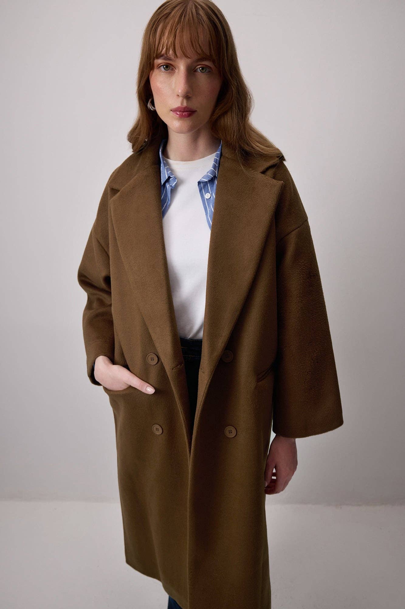 Cappotto oversize doppiopetto marrone