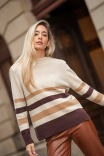 Maglia a righe in lana con collo alto