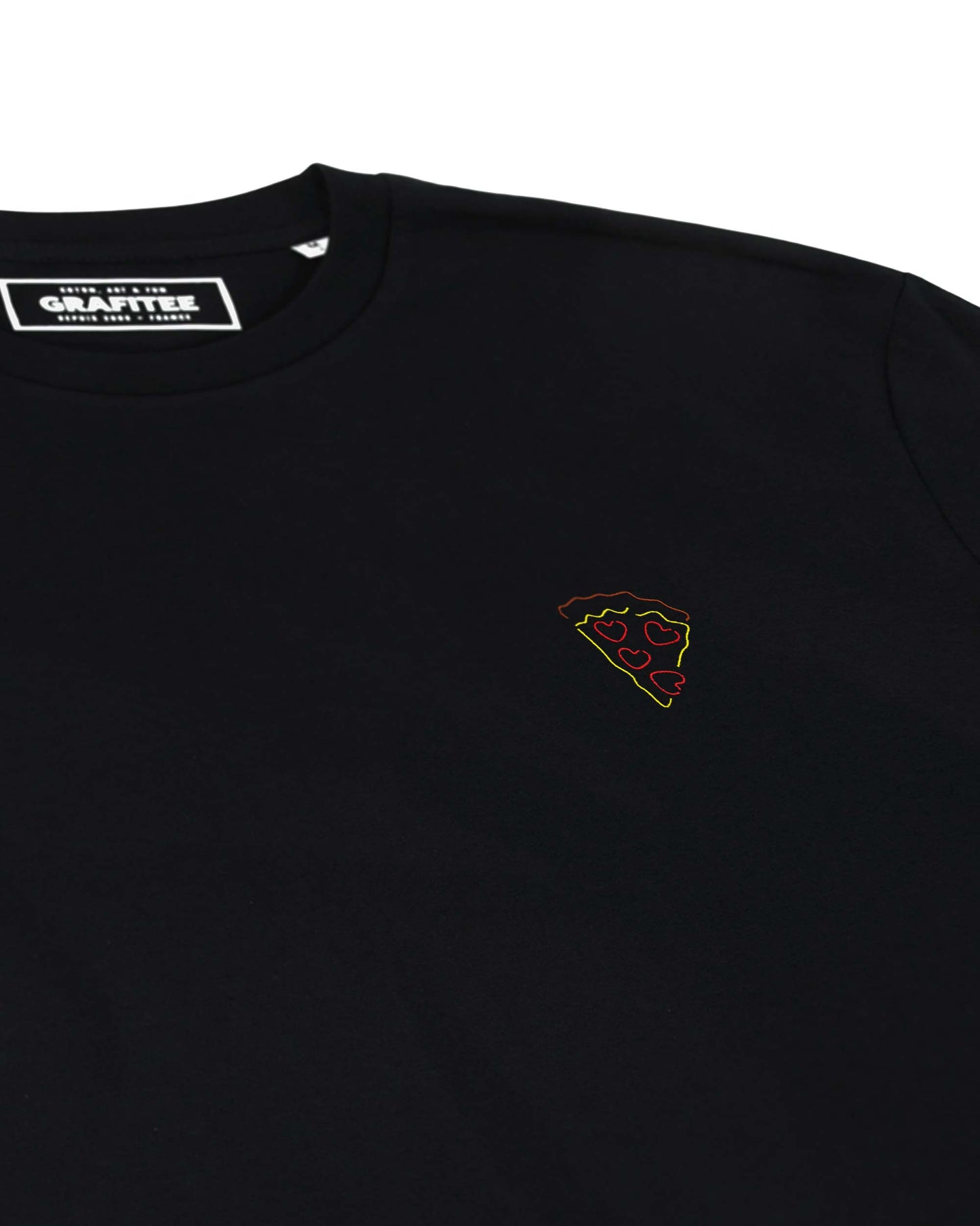T-shirt nera con ricamo Pizza Love in cotone biologico