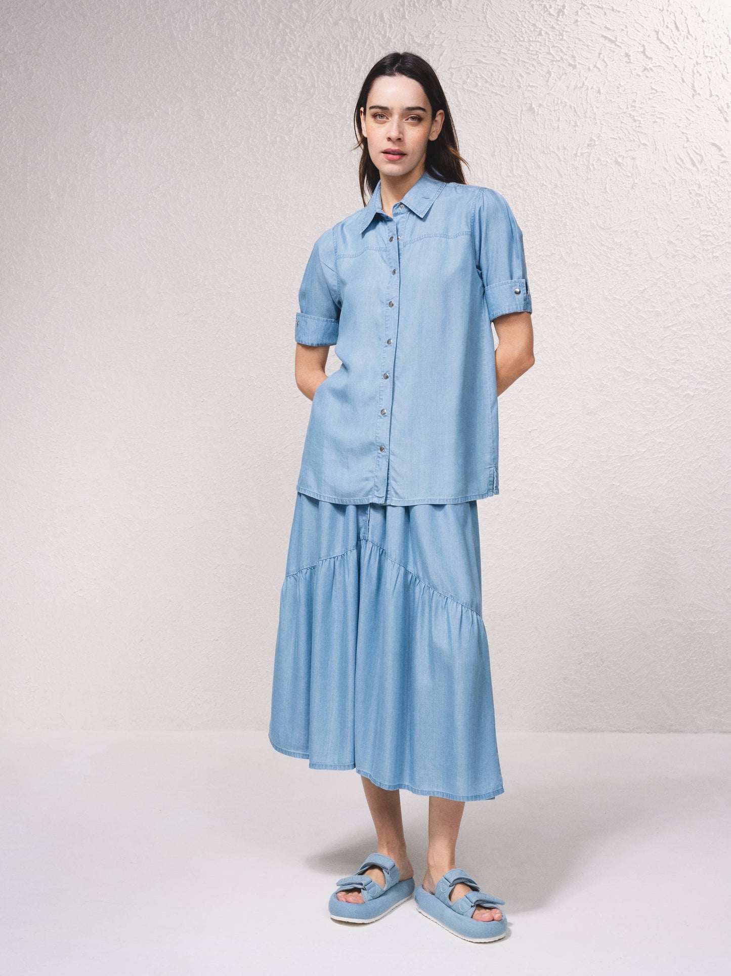 Camicia in denim a manica corta con bottoni
