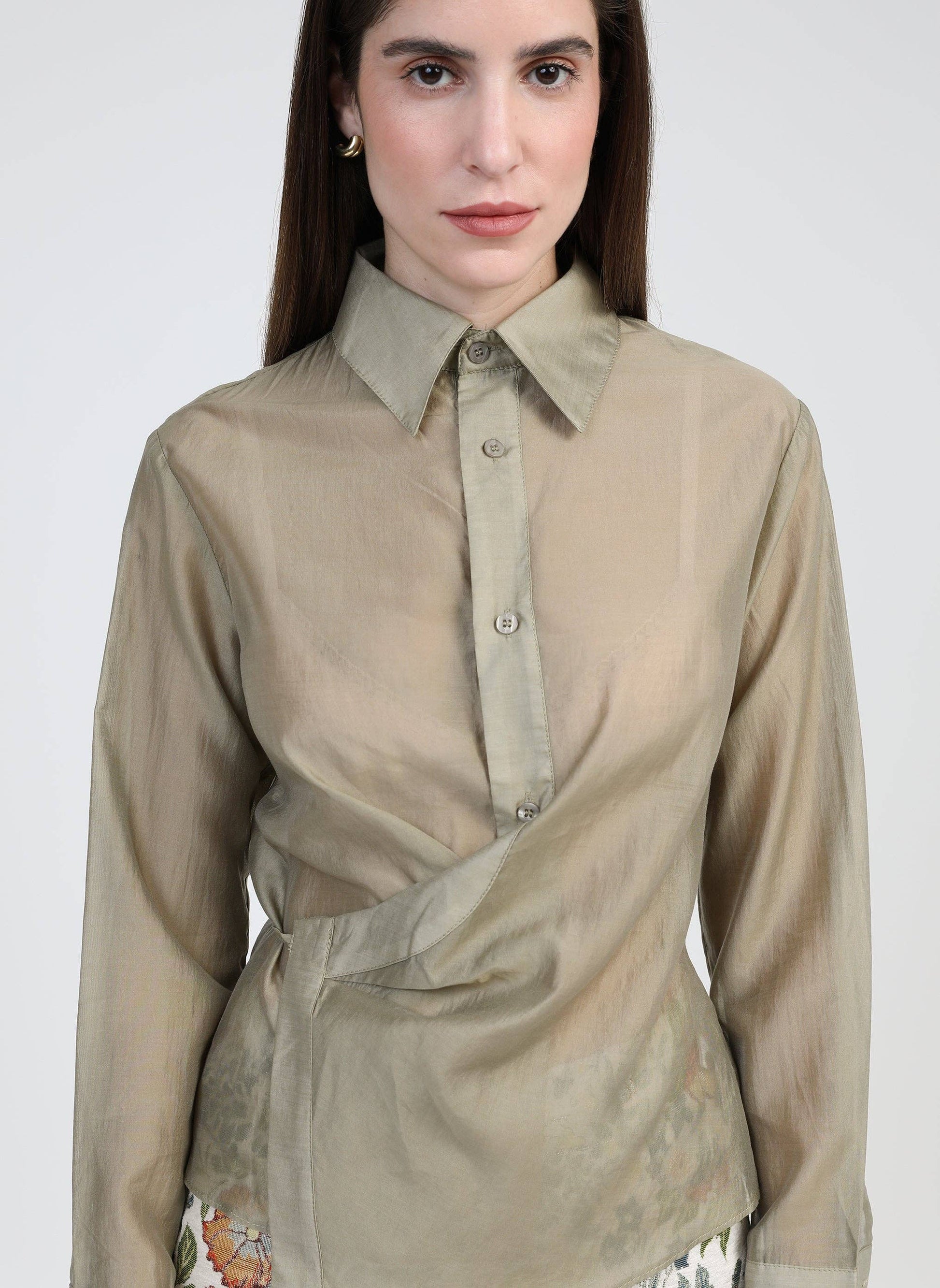 Camicia beige Aima con nodo laterale