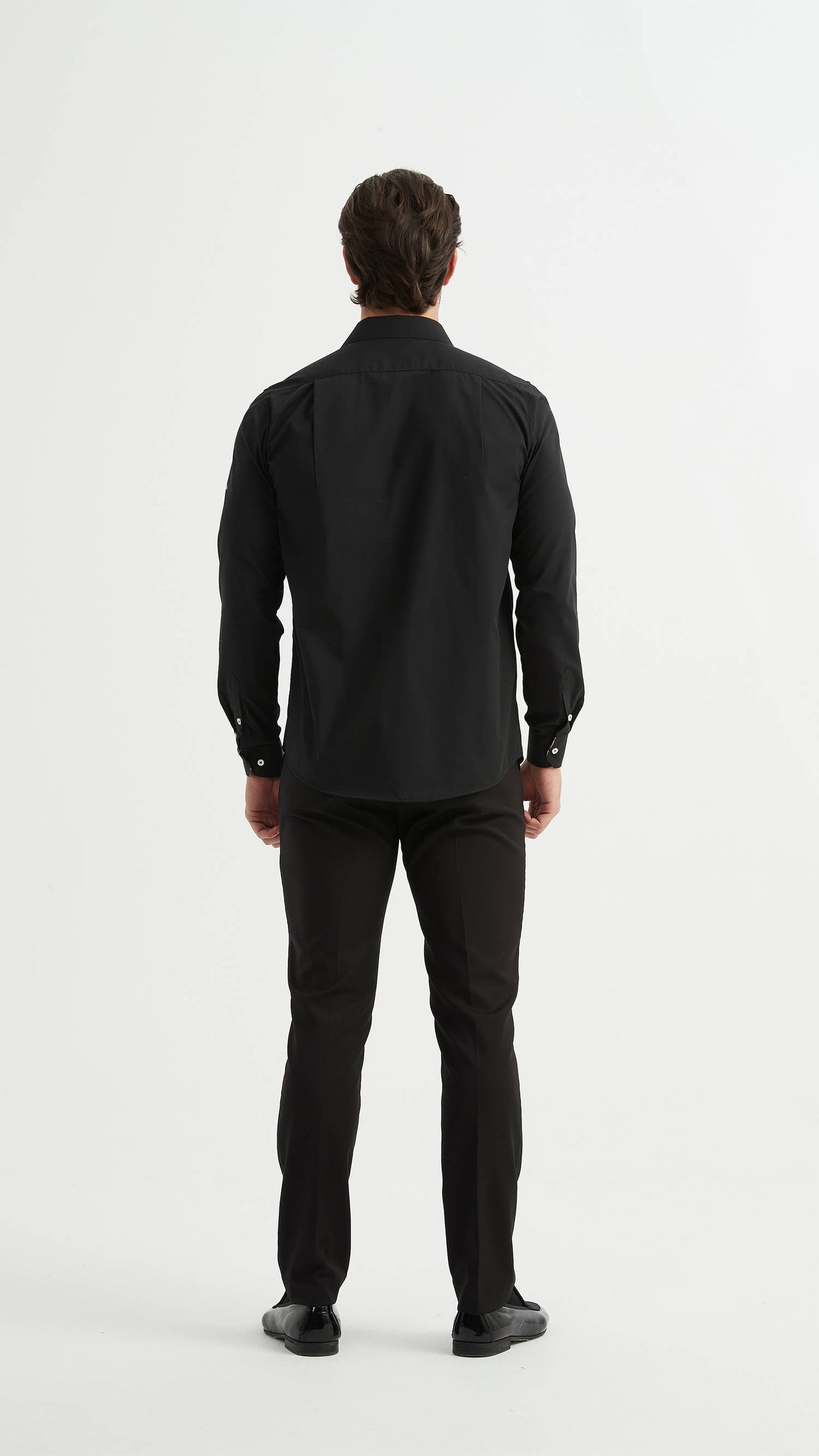 Camicia nera comfort fit con dettaglio tartan