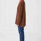 Cardigan lungo marrone con bottoni dorati