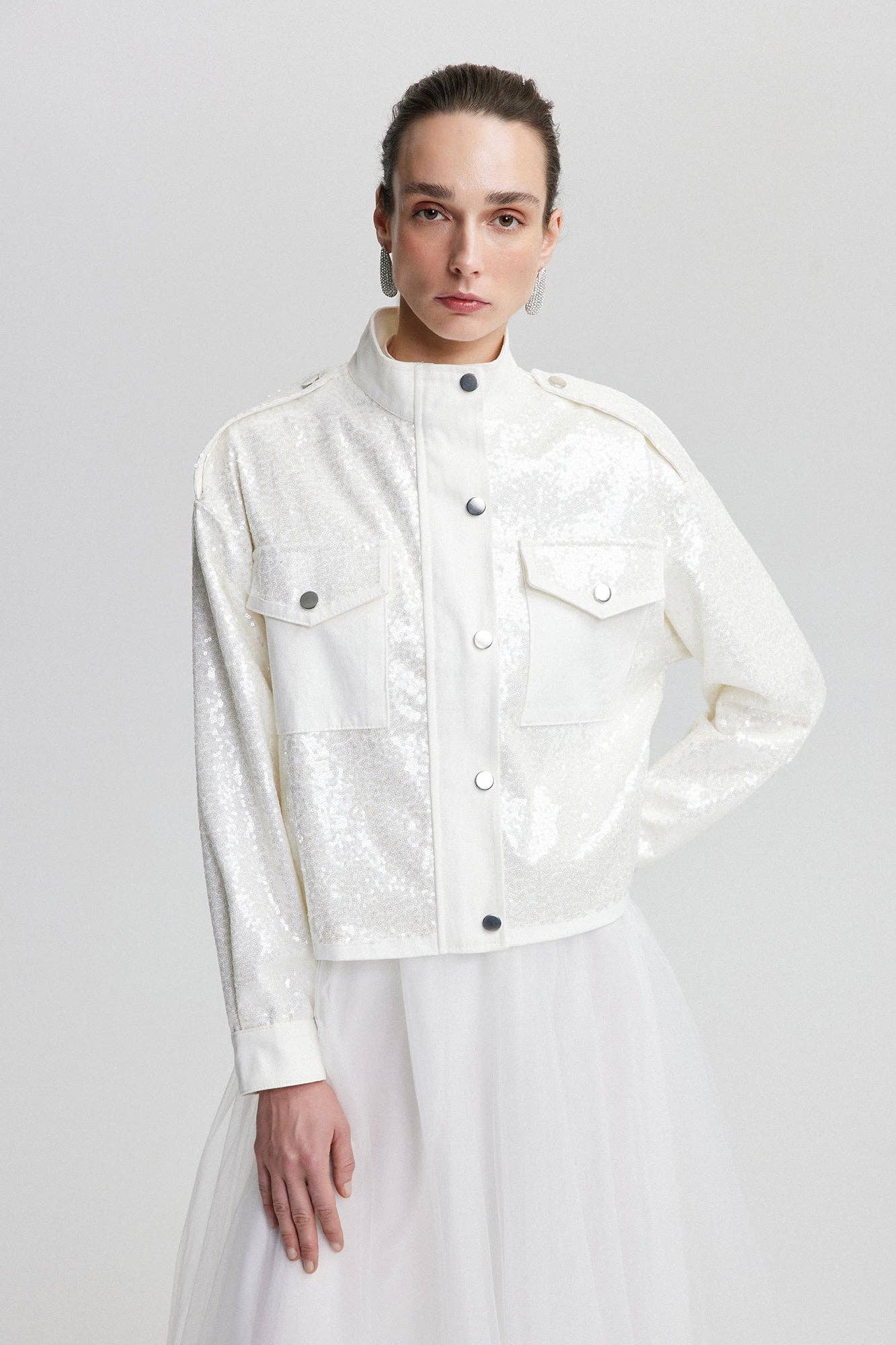 Giacca corta con paillettes