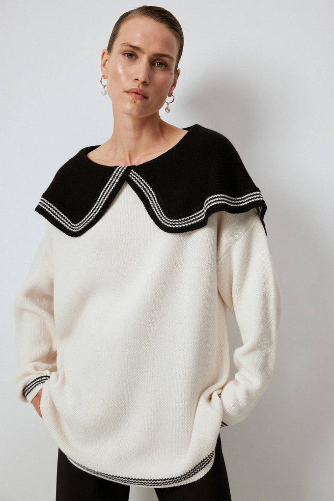 Maglione in maglia con colletto oversize bicolore