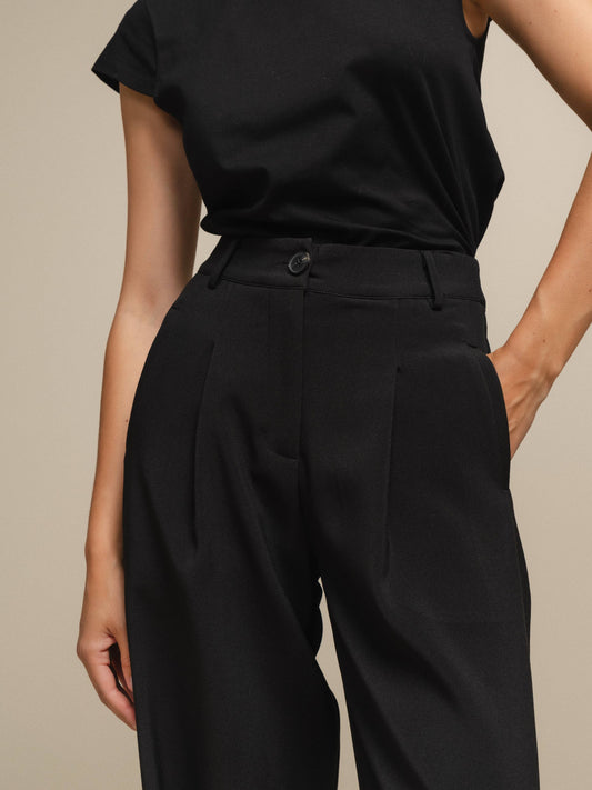 Pantaloni sartoriali donna a vita alta con pieghe