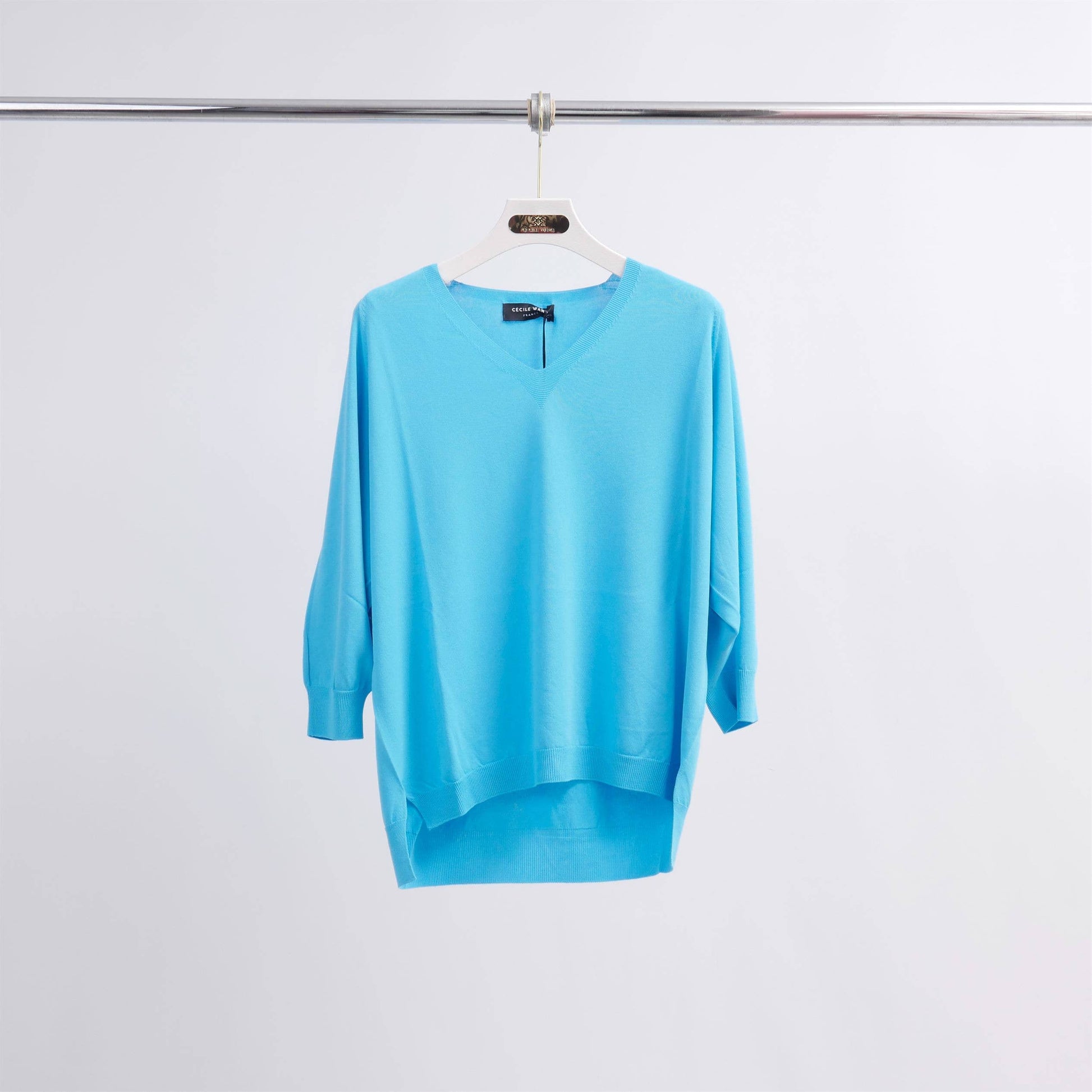 Maglione leggero con scollo a V