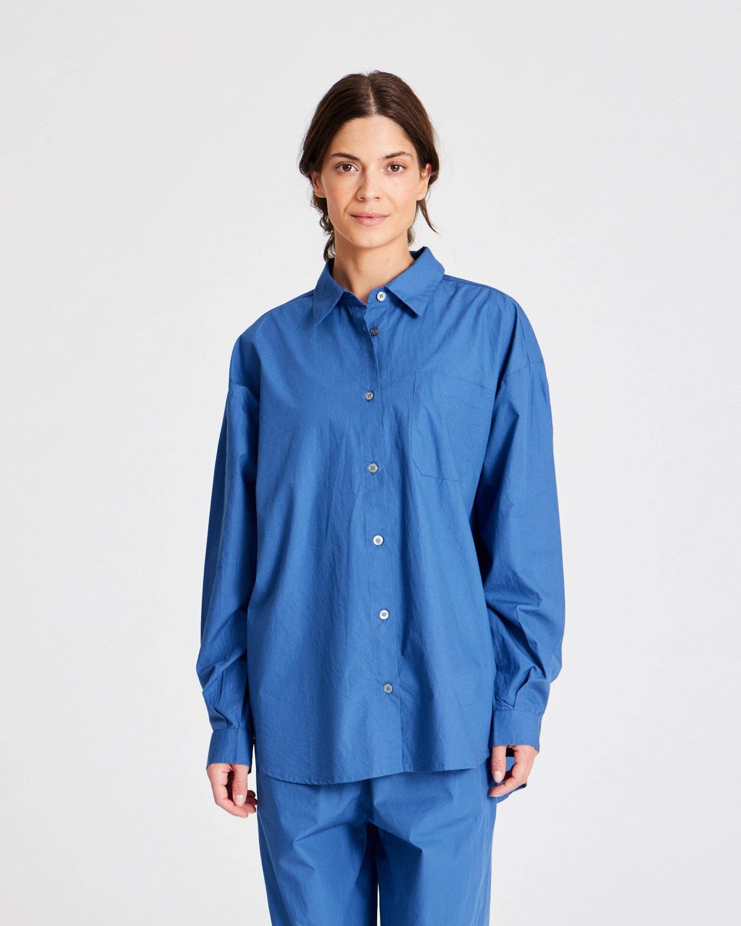 Camicia in popeline di cotone biologico GOTS Astrid azzurro chiaro