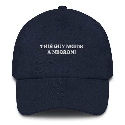 Cappellino con ricamo "This Guy Needs a Negroni"