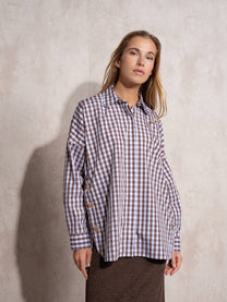 Blusa camicia oversize in cotone con bottoni dorati