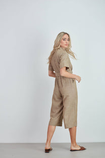 Tuta jumpsuit in viscosa e lino con cintura