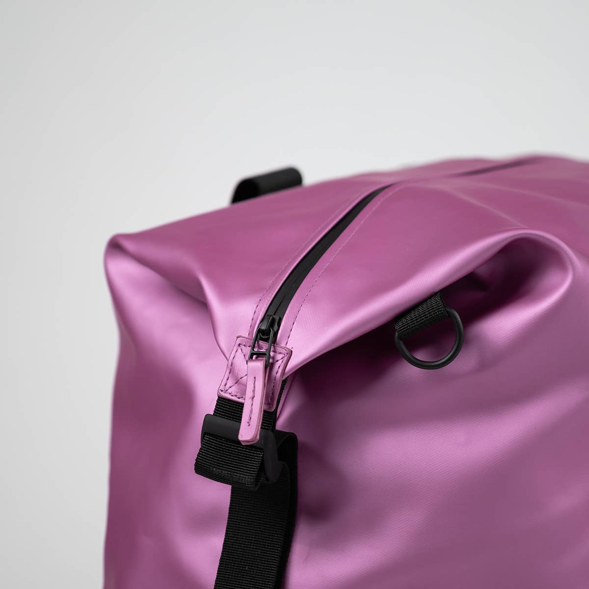 Borsa da viaggio impermeabile rosa da 37 L