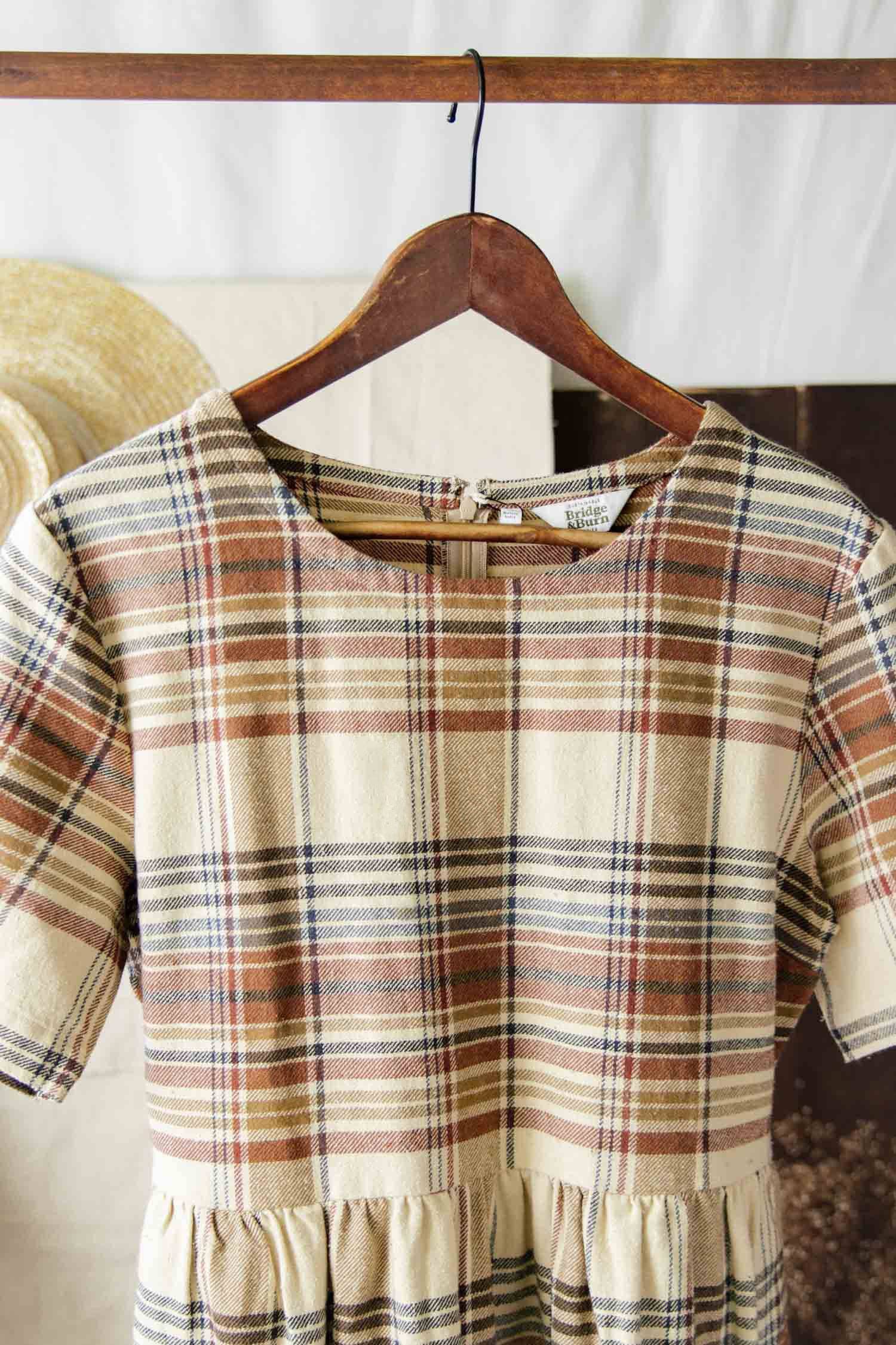 Abito midi Perry a quadri color latte