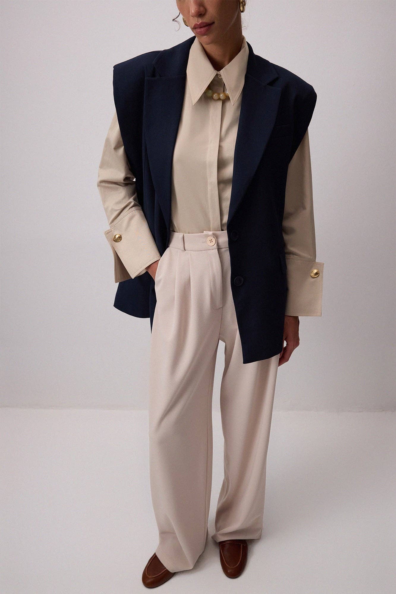 Blazer imbottito asimmetrico blu navy